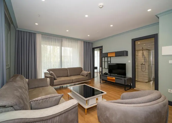 Rusel Park Residence