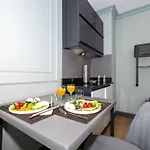 Rusel Park Residence